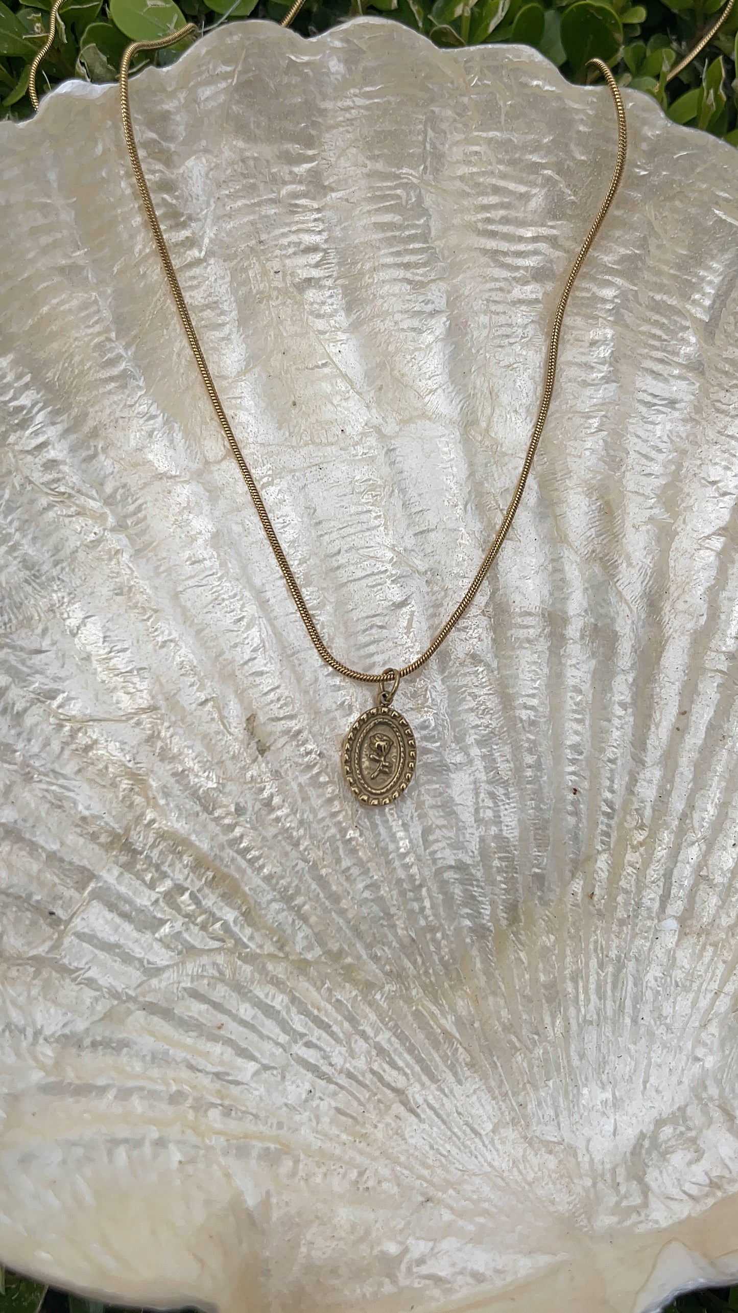 Vintage Rosebud Necklace