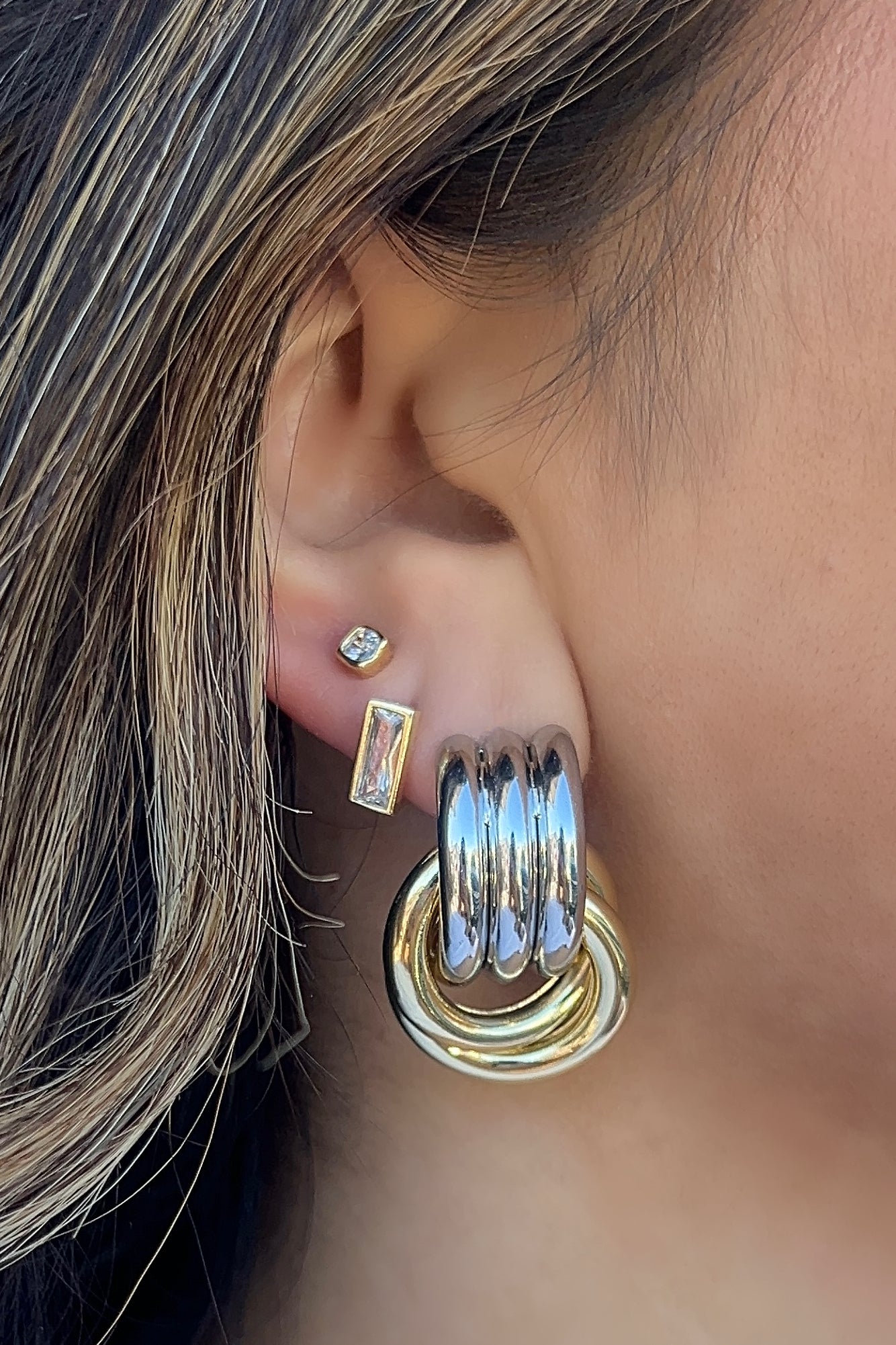Two Tone Met Earrings