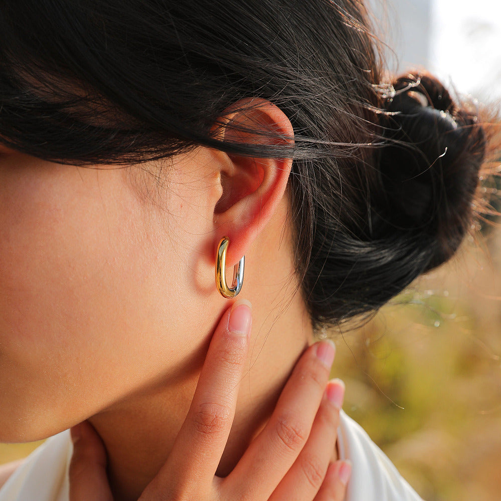 Mix It Up Two Toned Huggies