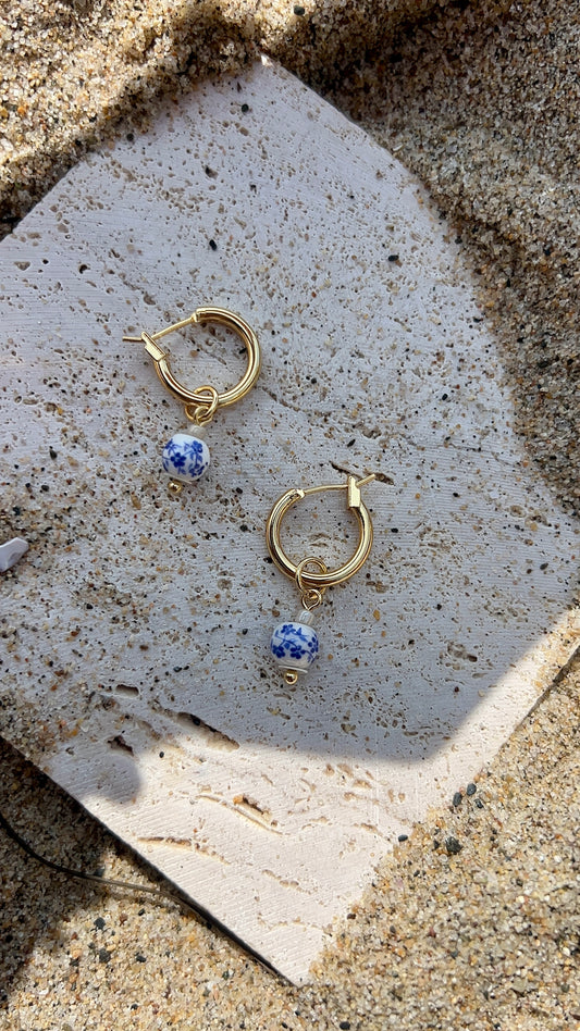 Sayulita Charm Huggies