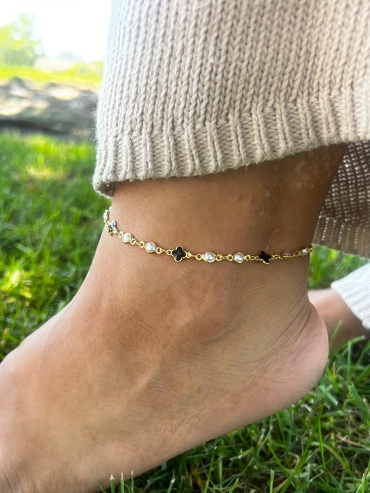 Van Clover Pearl Anklet