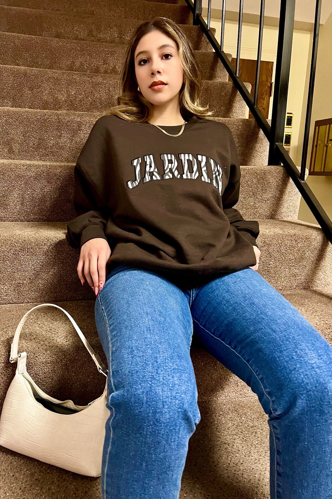 Zebra Jardín Letterman Crewneck in Chocolate