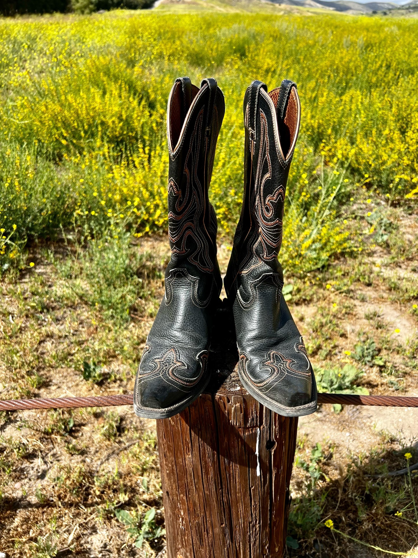 Black Ariat Jilted Leather Boot