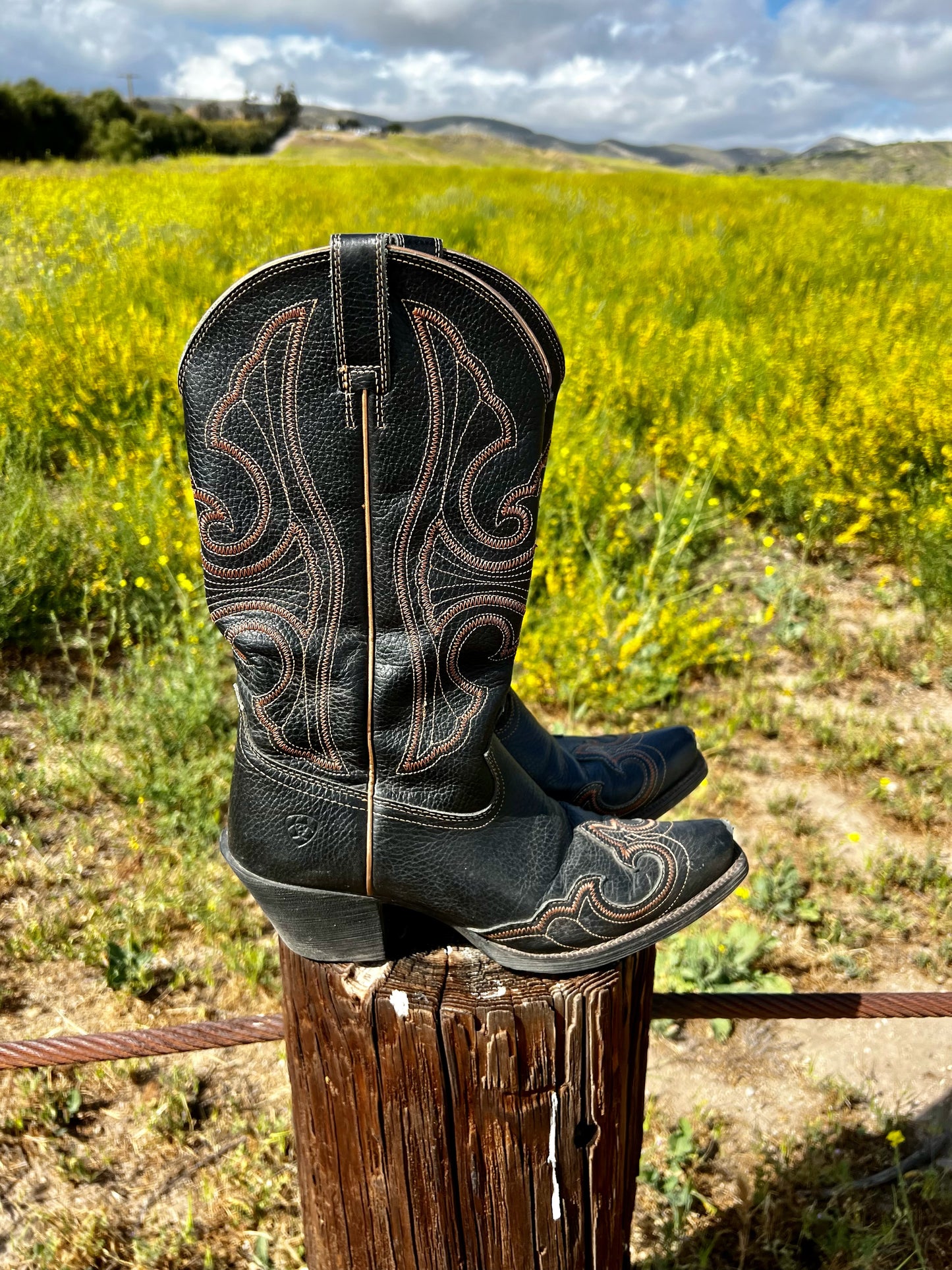 Black Ariat Jilted Leather Boot